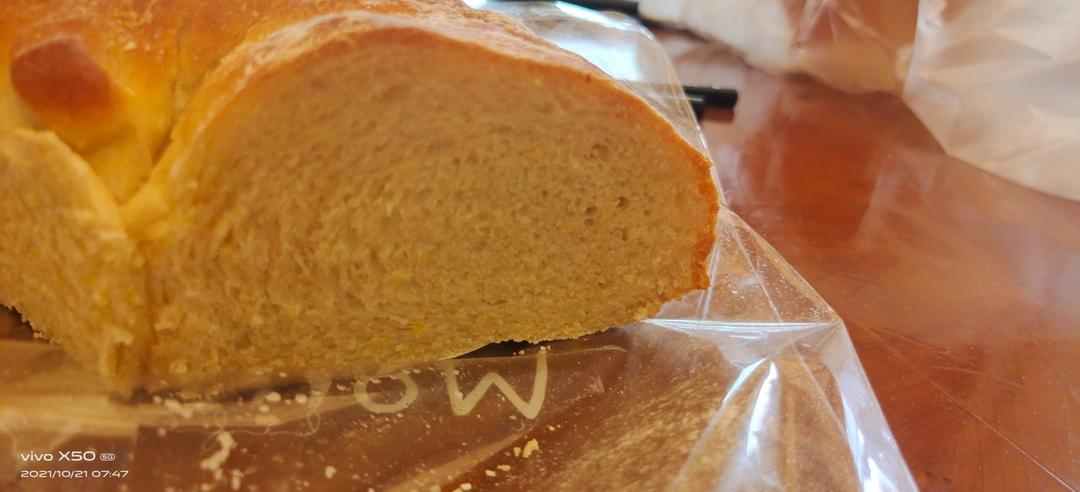 一口入魂的皇冠小米面包