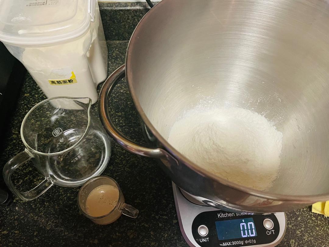 纯奶手撕吐司的做法 步骤1