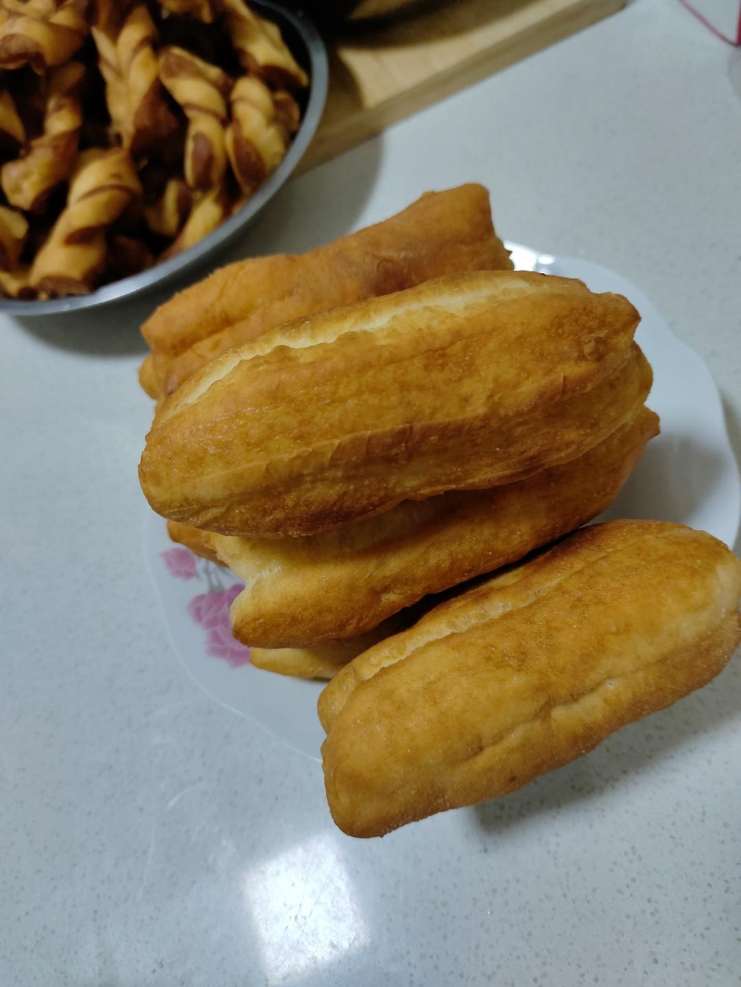 快手早餐～自制油条（酵母版，不含泡打粉、膨松剂）