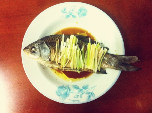 清蒸鲫鱼