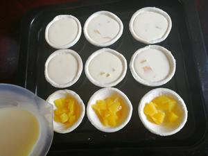 黄桃蛋挞-外酥内嫩再加上黄桃脆脆的感觉的做法 步骤12