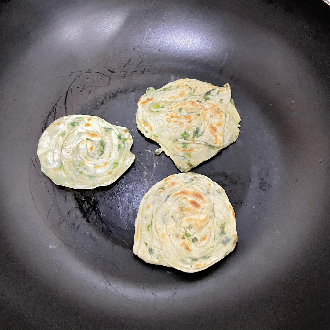 快手懒人版葱油饼❗️㊙️简单易做❗️超级酥脆❗️
