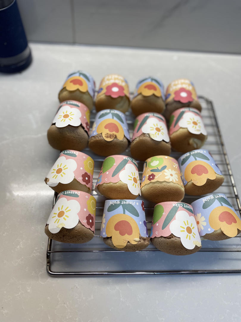 纸杯蛋糕 8寸戚风蛋糕的量