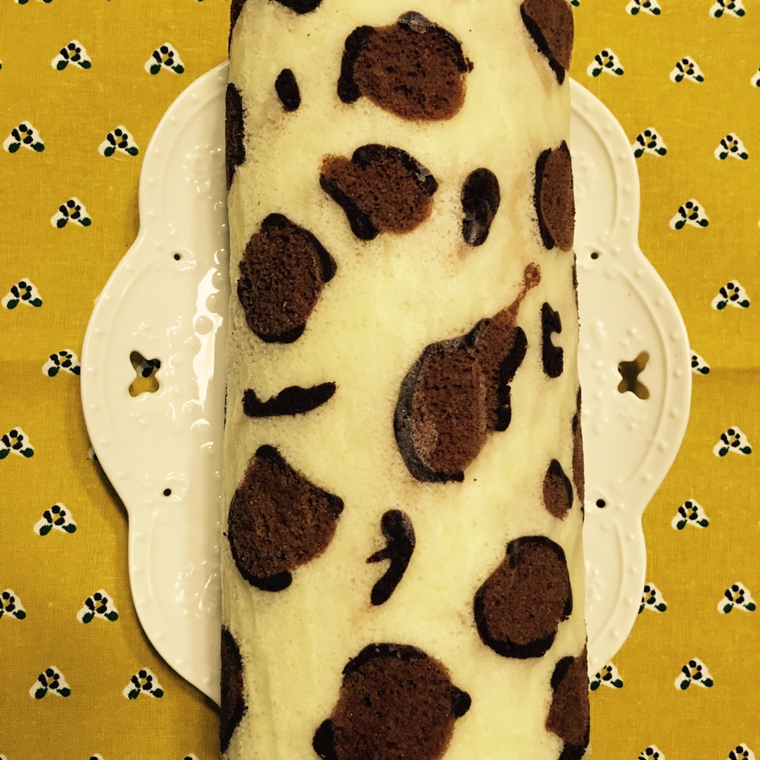 fifixu做的双色豹纹蛋糕卷