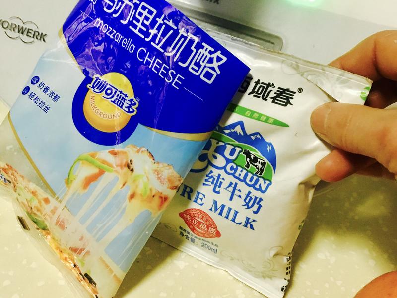 纯奶手撕吐司的做法 步骤1
