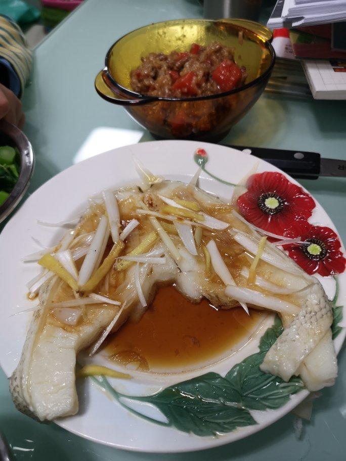 人间至味蒸鳕鱼