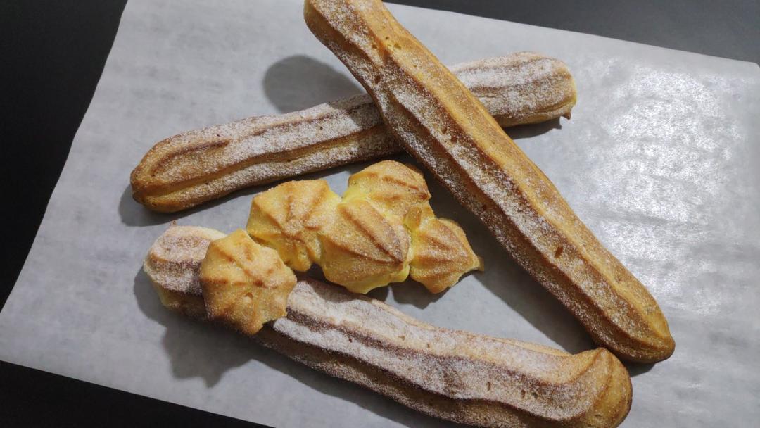 摩卡奶油闪电泡芙（摩卡咖啡卡士达酱）