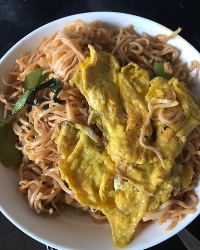 越夜越美味的深夜快手炒面