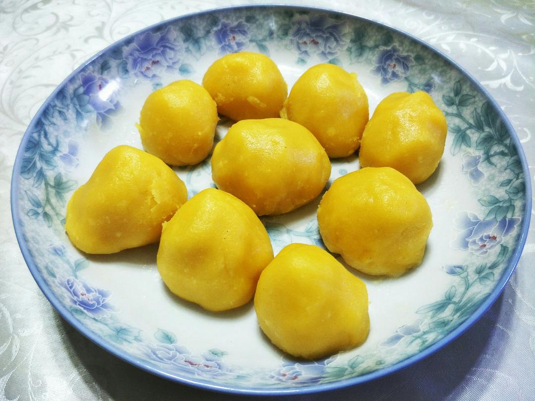 奶香糯米窝窝头