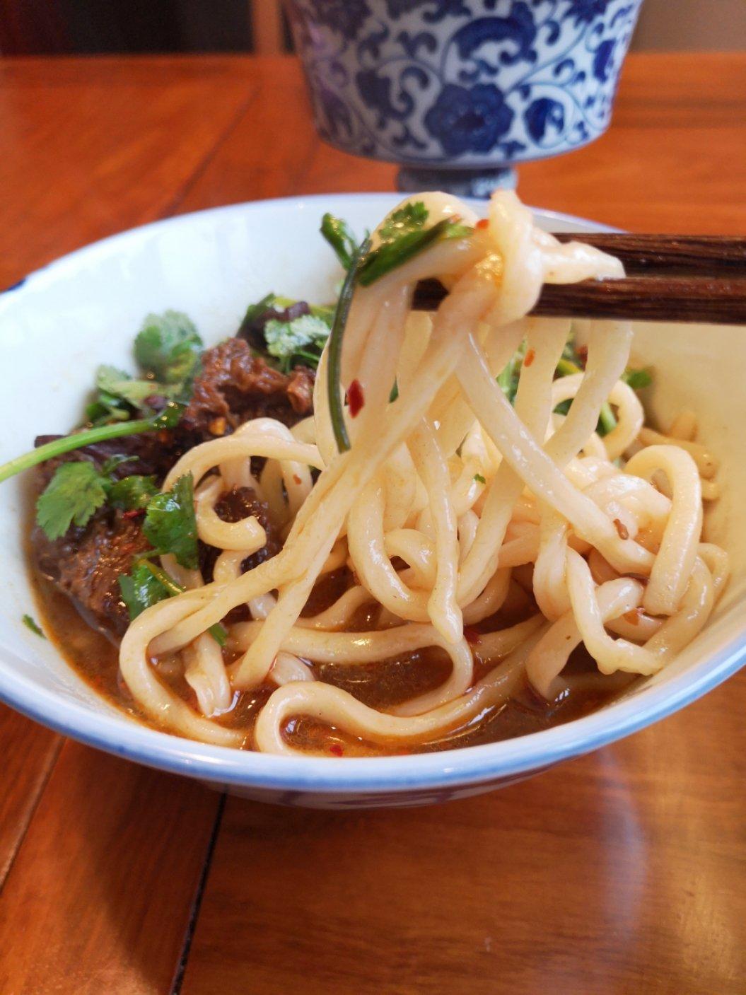 面 自制拉面(拉条子) 小芳漫生活之烘焙时光做的自制拉面(拉条子)