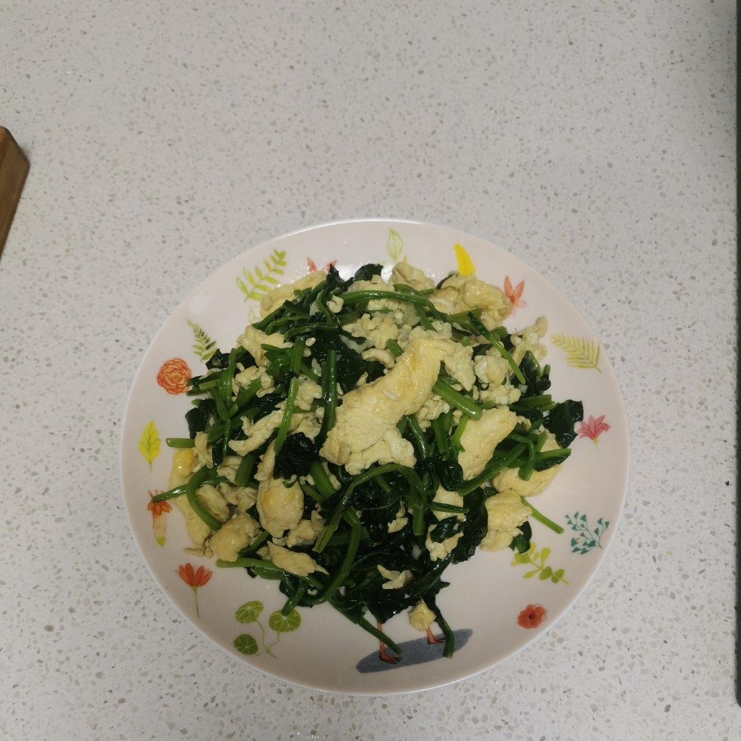 菠菜炒鸡蛋
