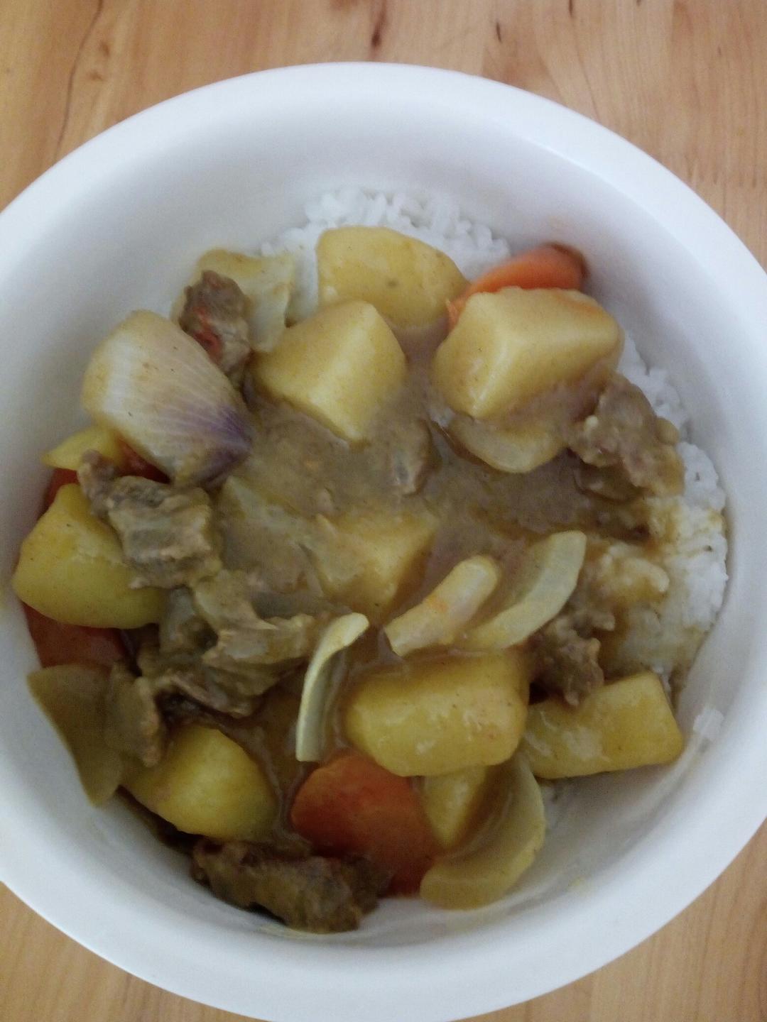 咖喱牛肉土豆