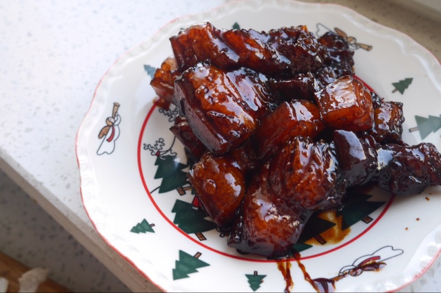 不焯水不放油的家常红烧肉