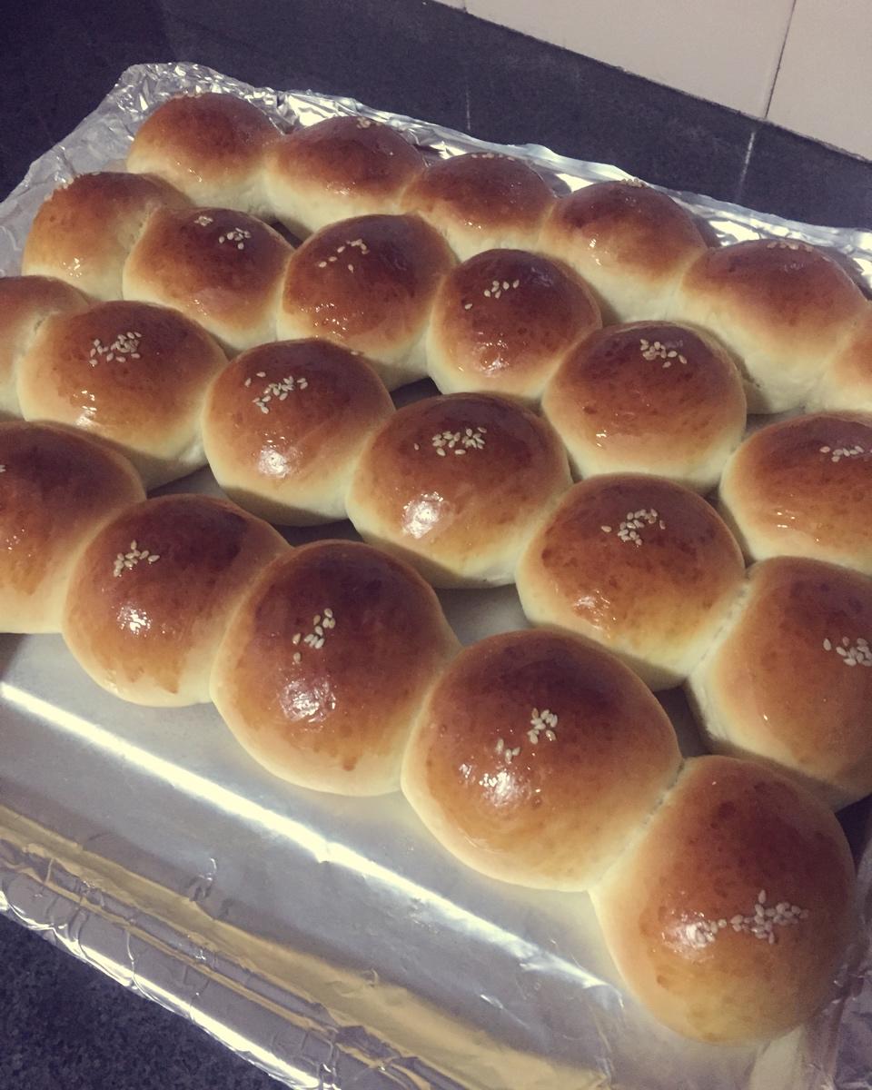 普通面粉做的柔软小餐包
