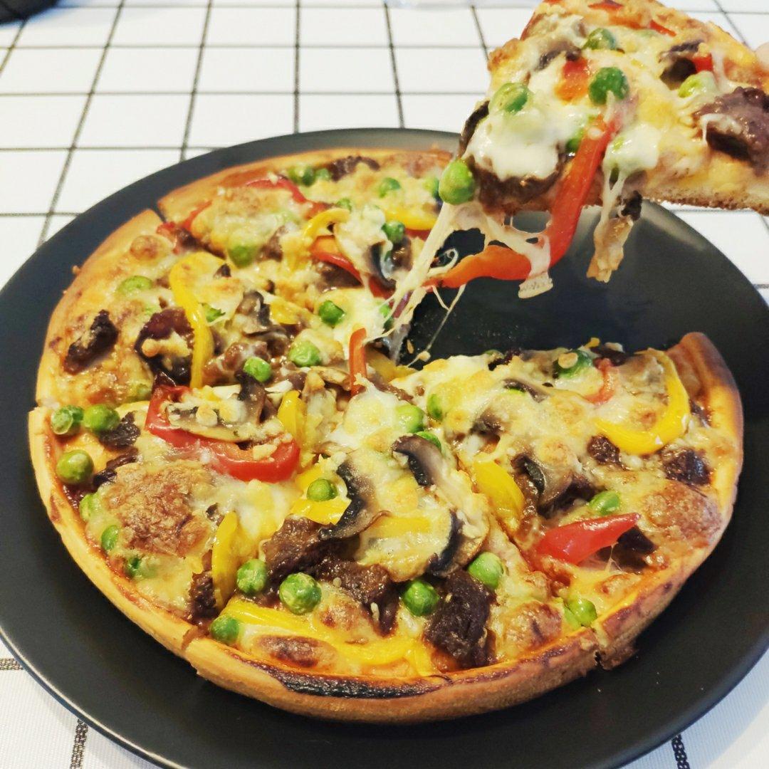 牛肉粒披萨