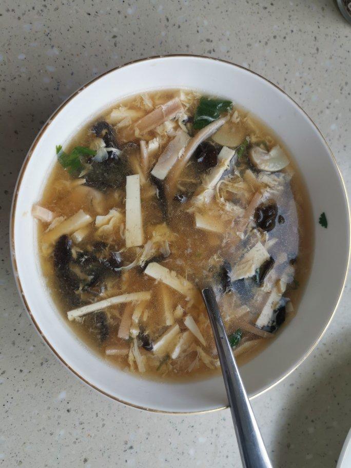 堂妈小厨——超好喝的酸辣汤