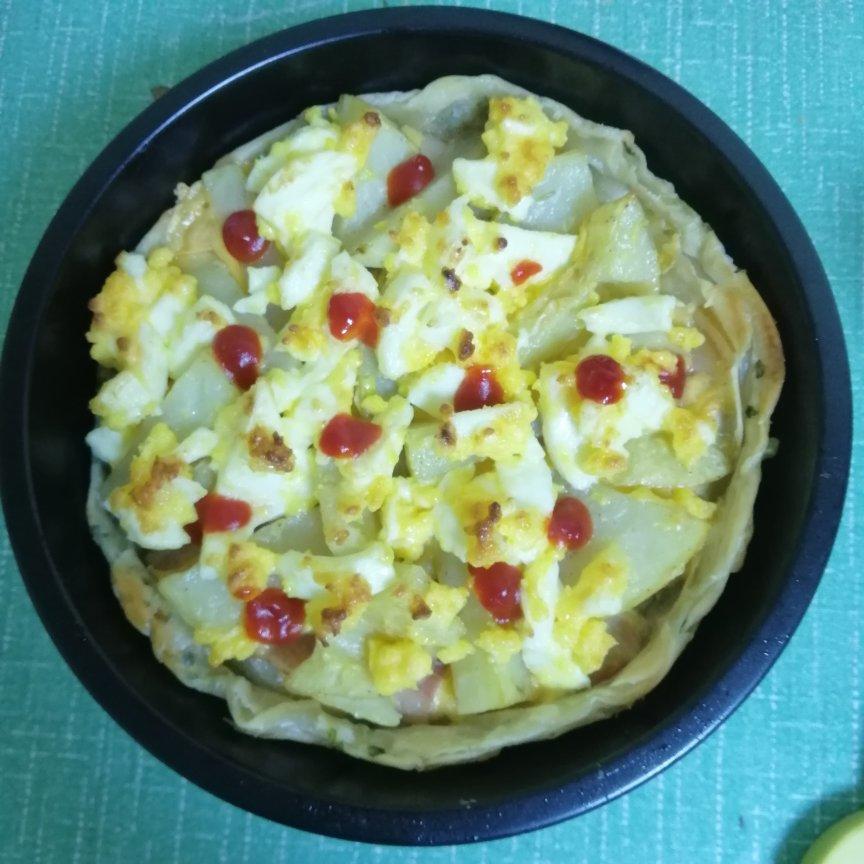 培根薯角鸡蛋沙拉披萨