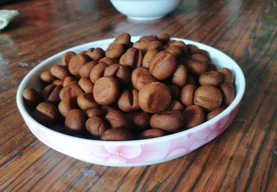 Bakingpie-简单的硬饼干&咖啡豆豆小饼干