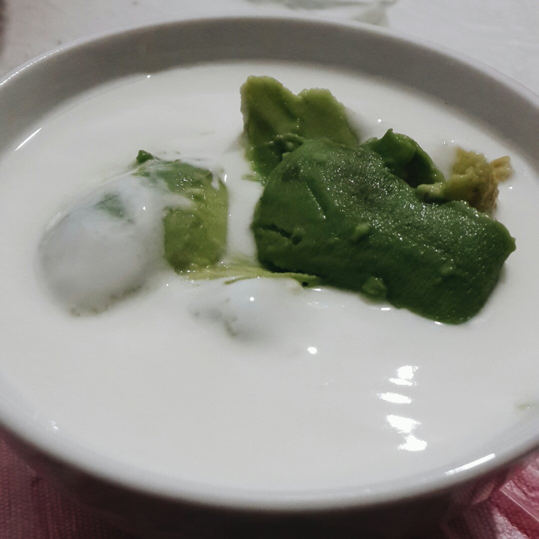 牛油果酸奶