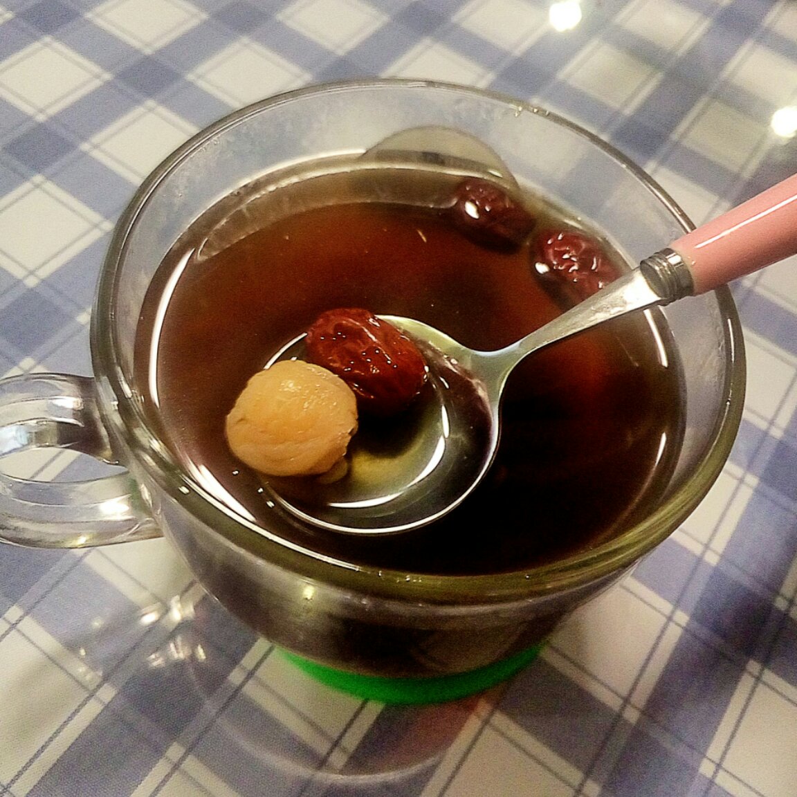 牛小妖做的红糖姜汤