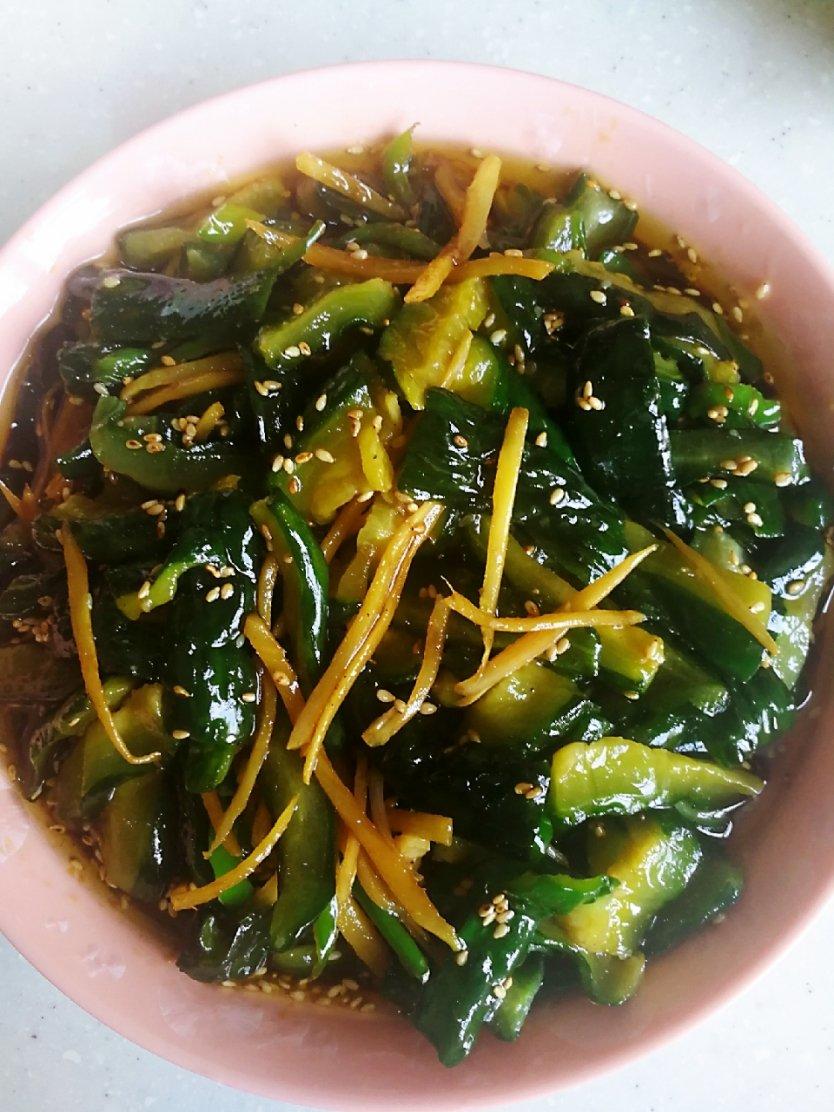 腌黄瓜（非常好吃的咸菜）