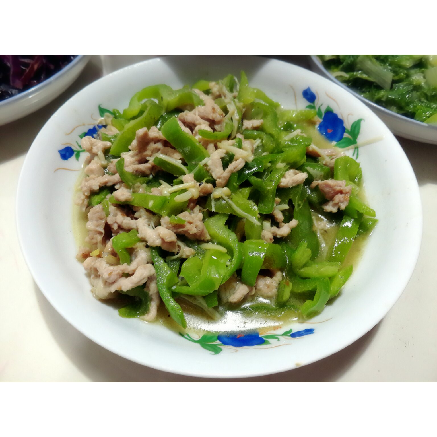 金针菇青椒肉丝