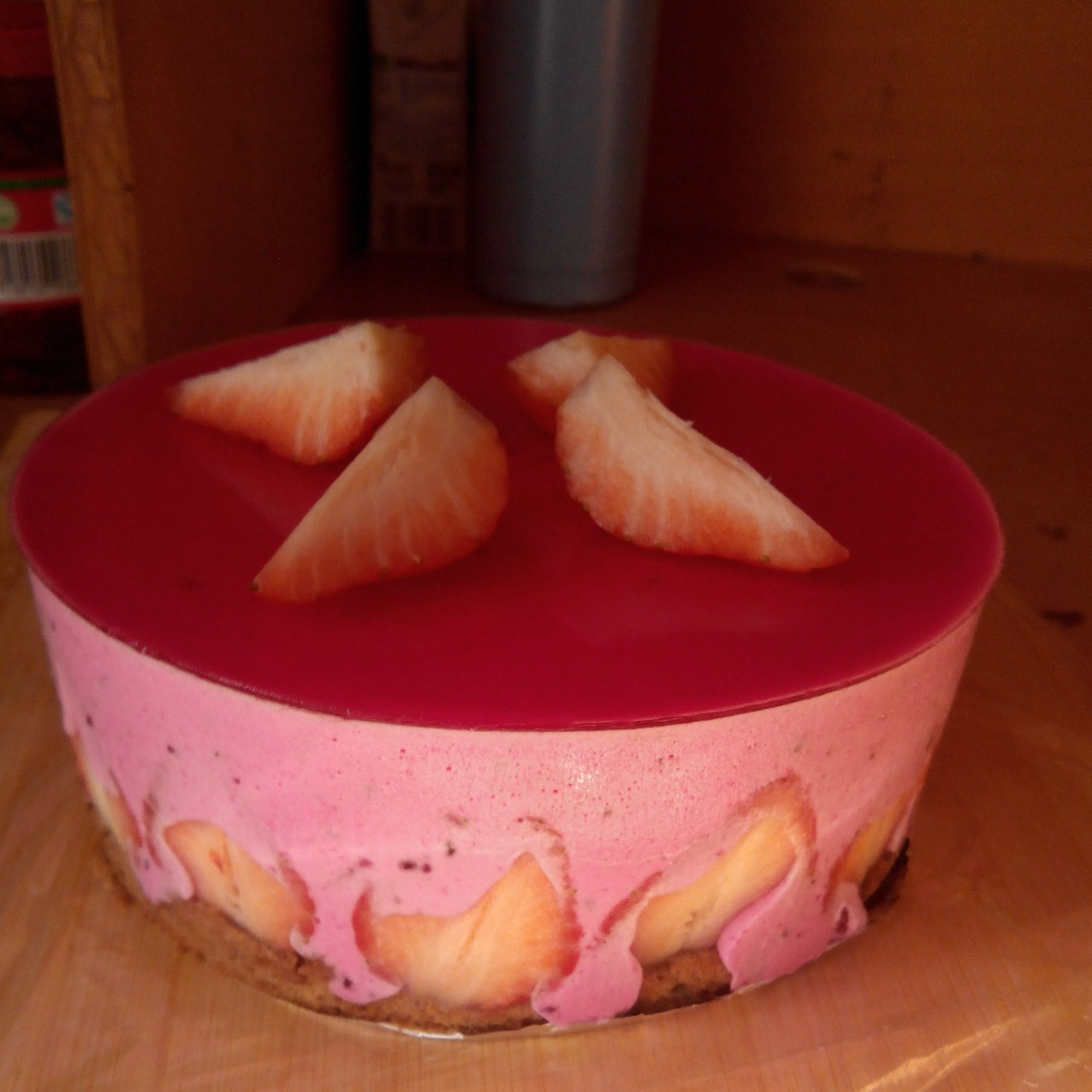 火龙果慕斯蛋糕