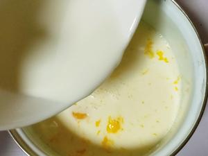 外焦里嫩，奶香浓郁！巨好吃的芝士烤牛奶的做法 步骤4