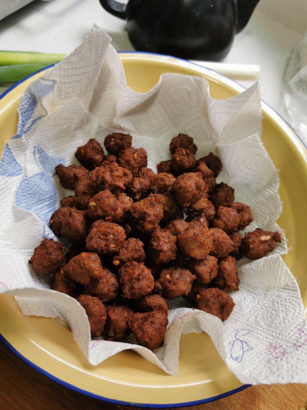 年菜——炸牛肉丸子