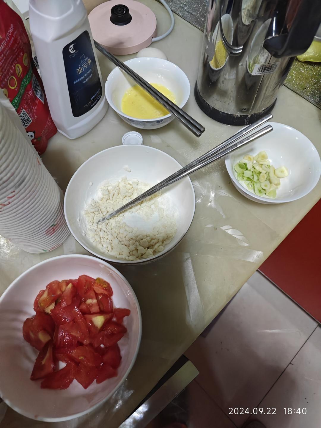疙瘩汤：我不允许你不会做的快手菜！营养又美味