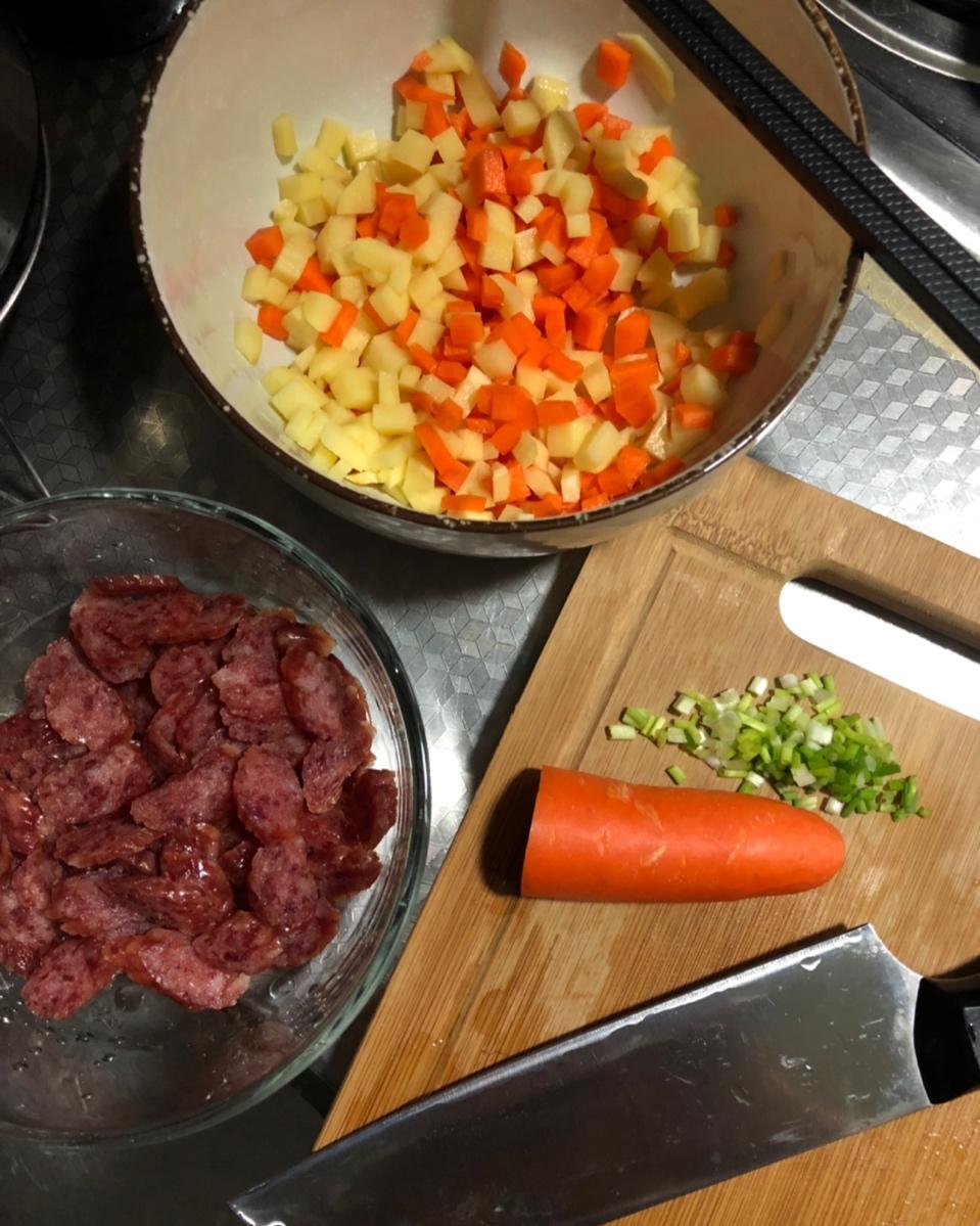 电饭锅腊味饭