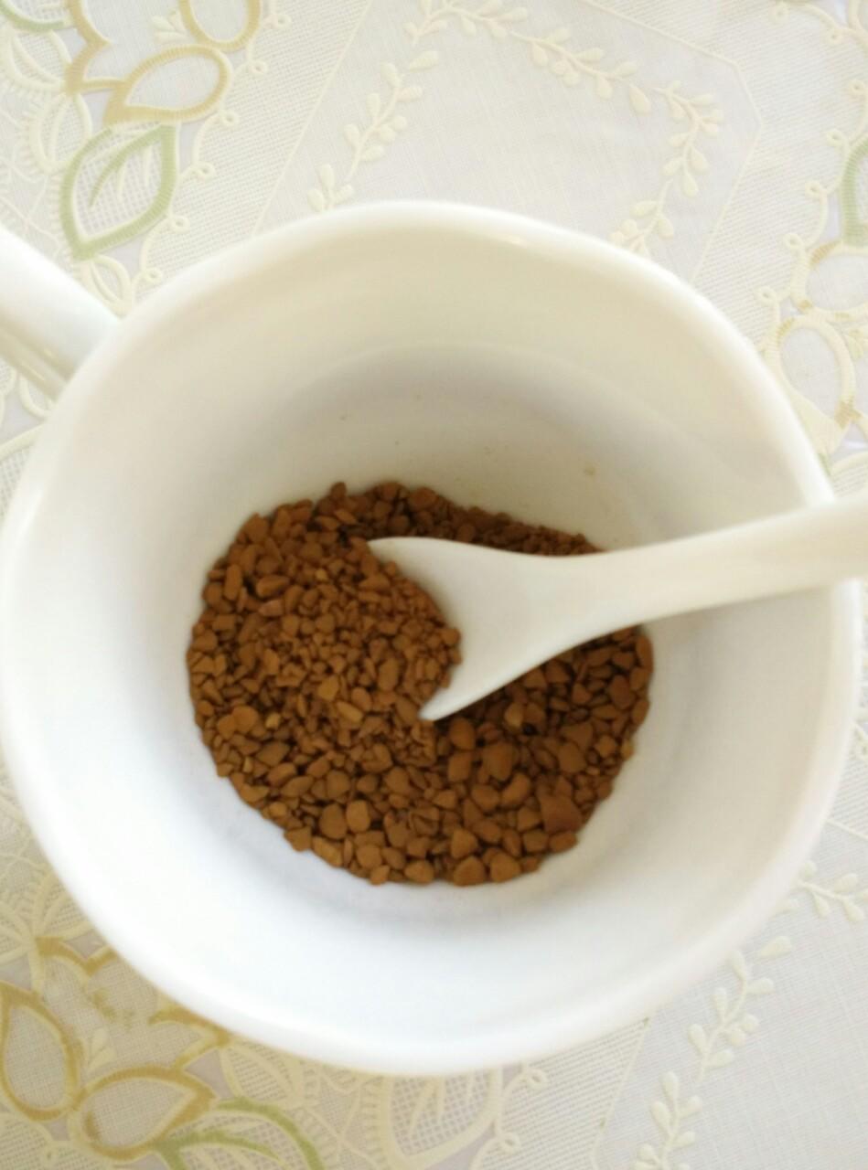 咖啡甘纳许蛋糕卷的做法 步骤1