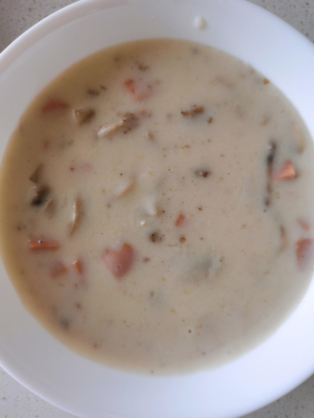 奶油蘑菇浓汤（小朋友超爱）