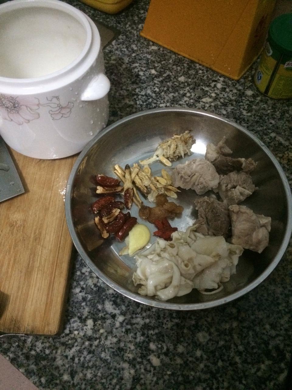当归花胶补血汤