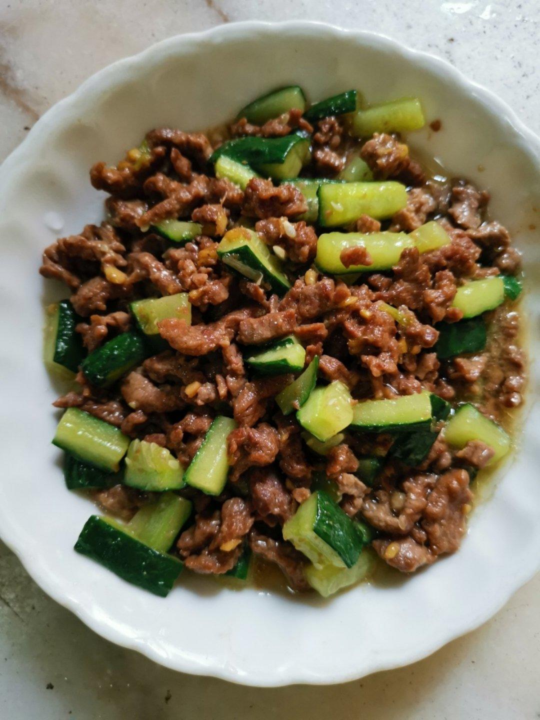 如何炒出嫩牛肉