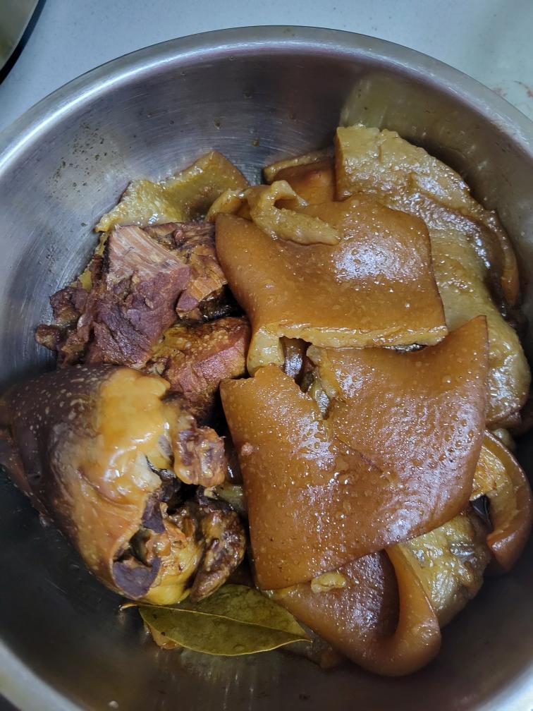 高压锅卤肉