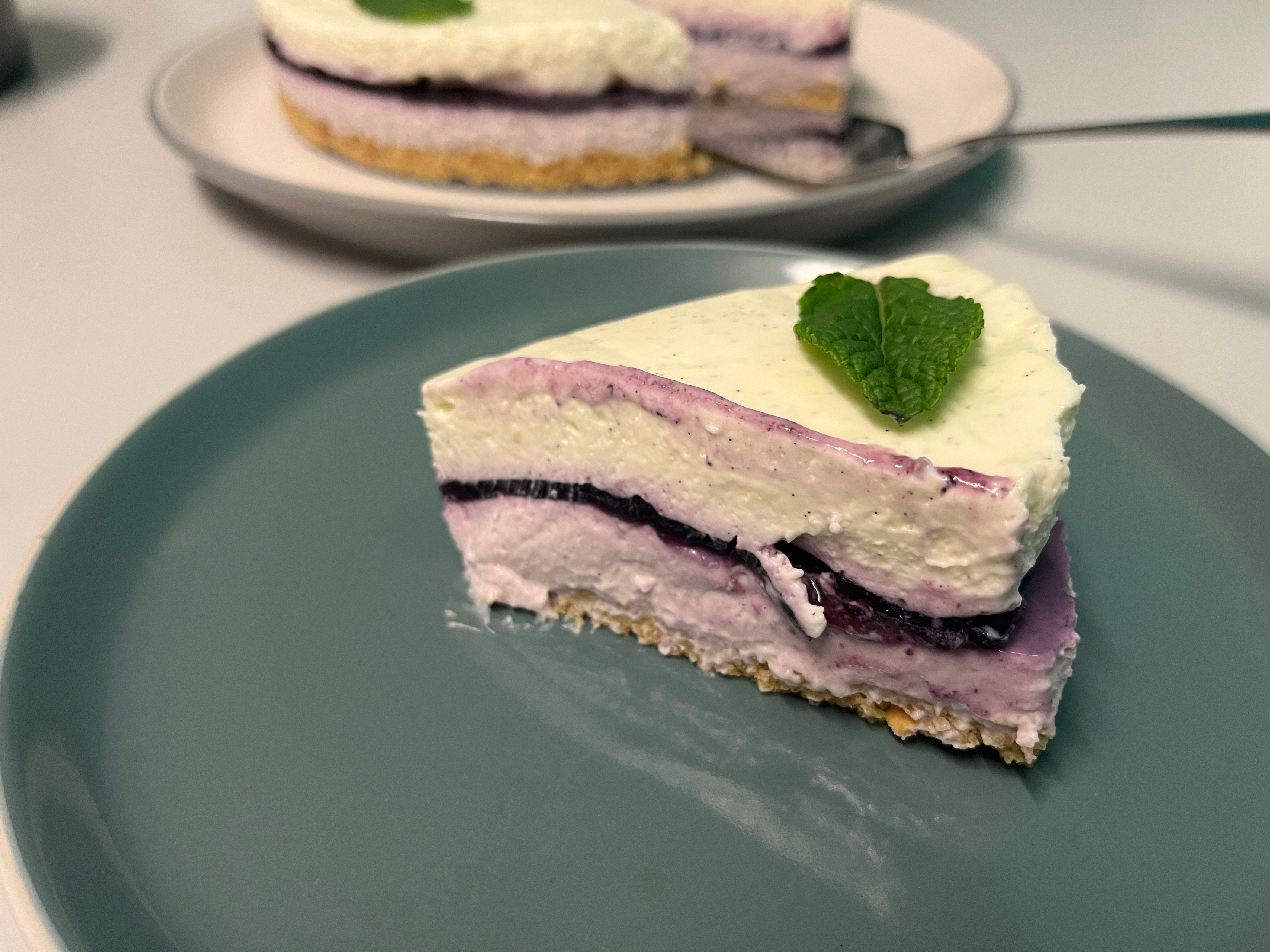 【点心】蓝莓酸奶奶酪蛋糕(蓝莓镜面酱)的做法
