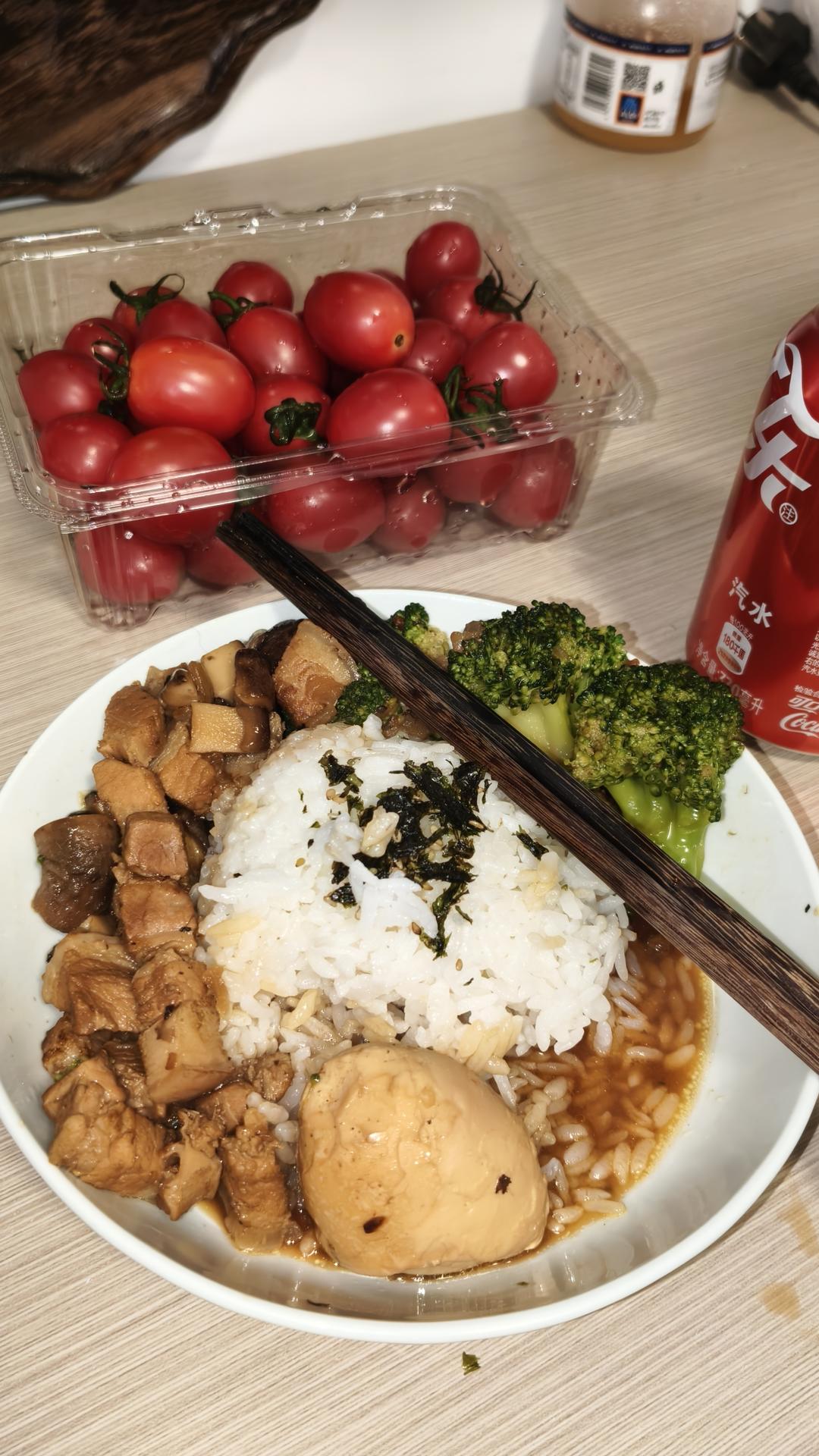好吃到停不下来的卤肉饭