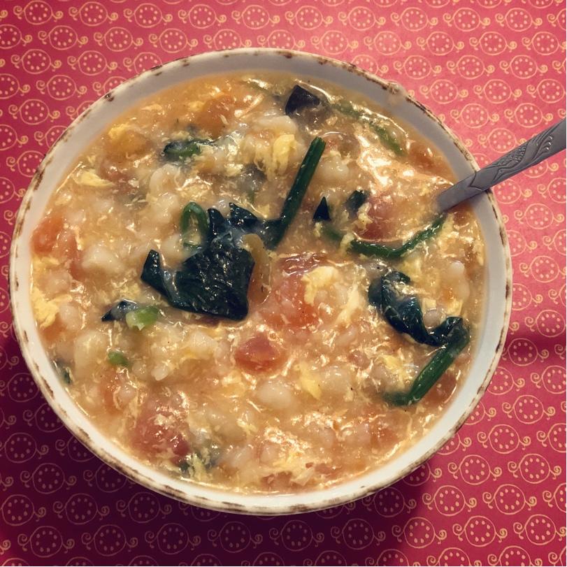 西红柿鸡蛋疙瘩汤