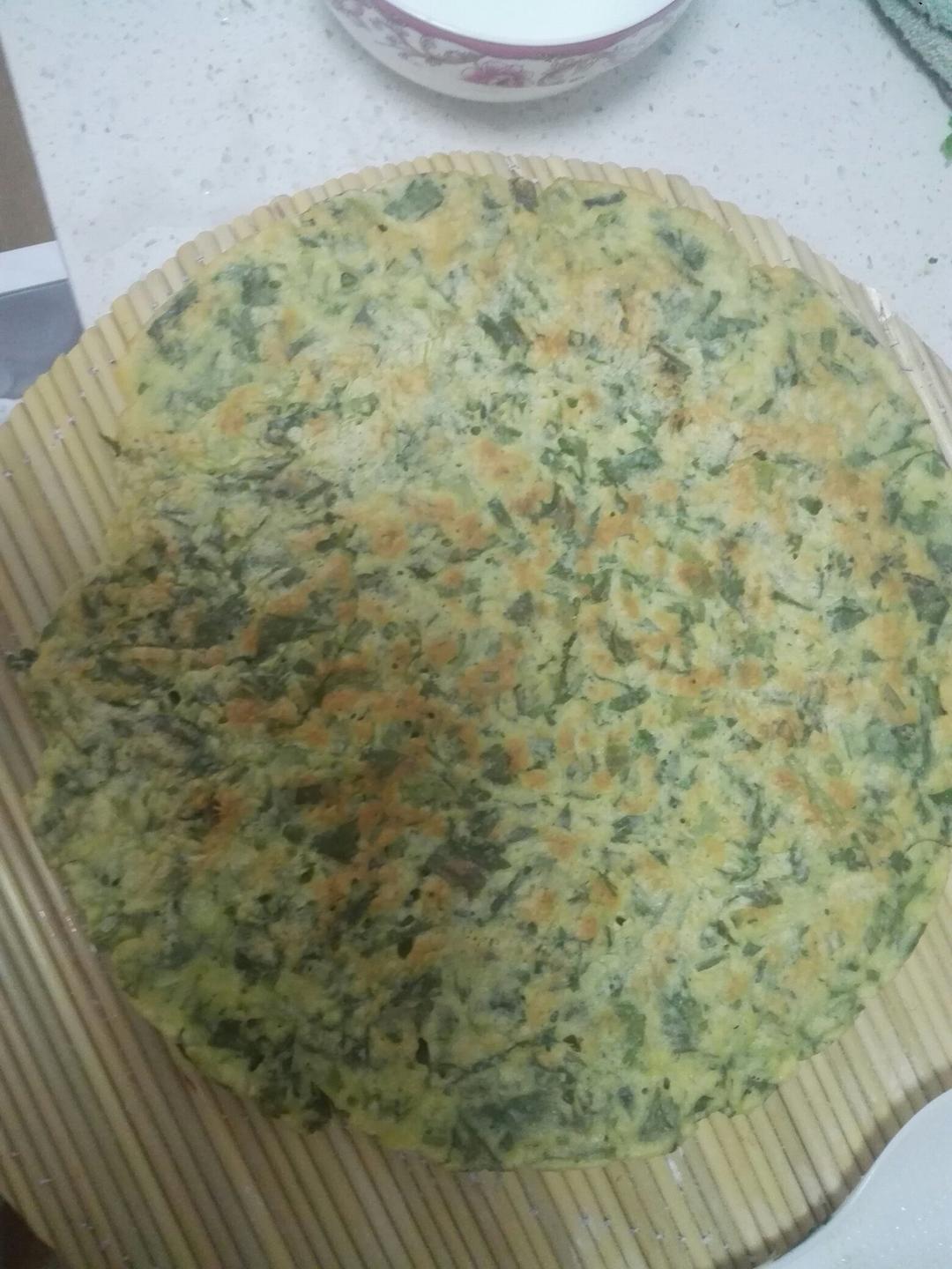 芹菜叶蛋饼