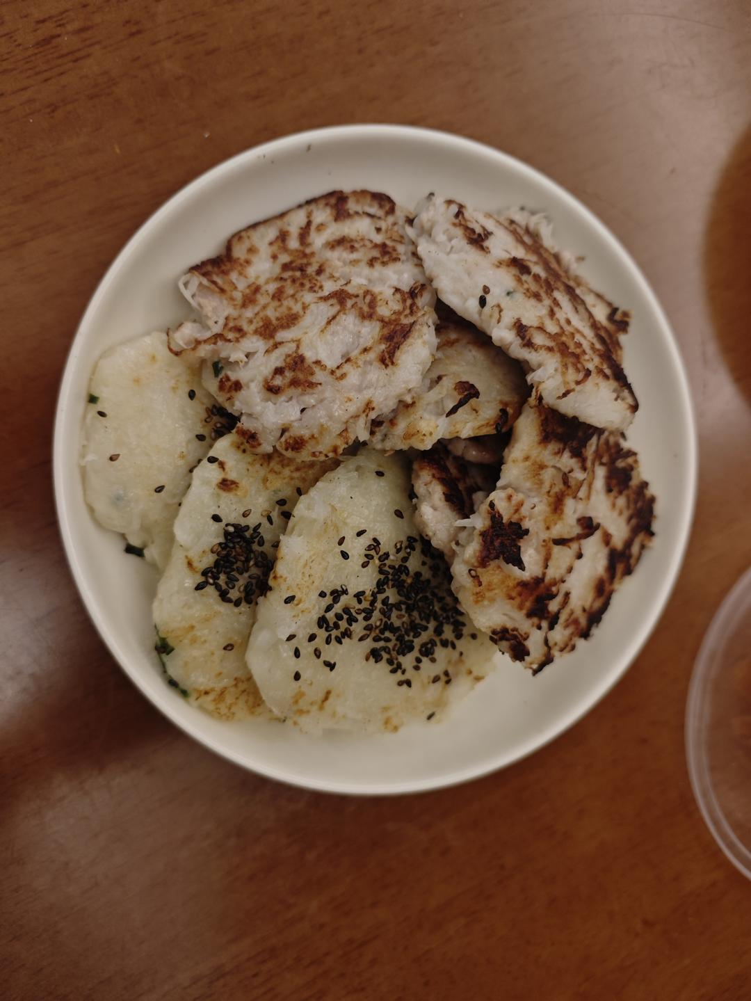 香煎萝卜丝肉饼