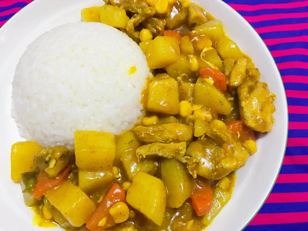 咖喱鸡肉饭