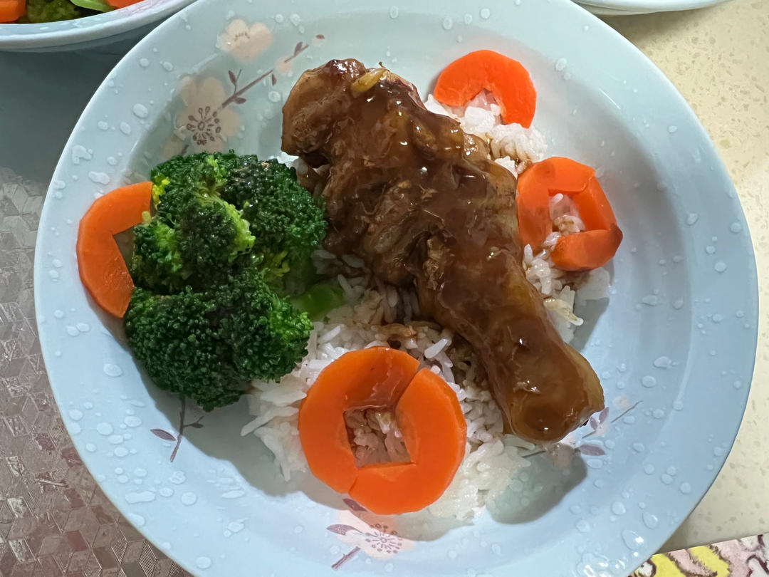 照烧鸡腿饭