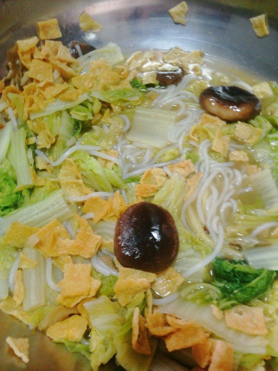 简单晚餐_煮米粉