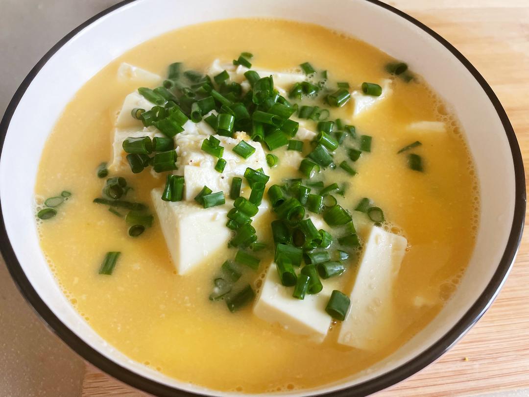 咸鸭蛋豆腐汤