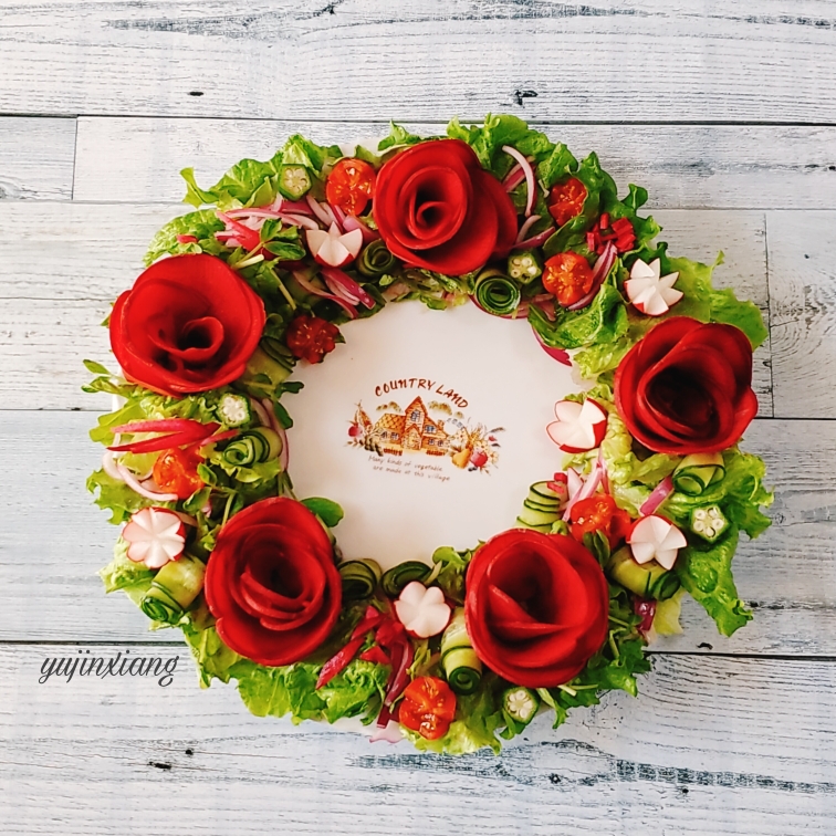 🌸鸿运当头🌸（圣诞）环形萝卜玫瑰沙拉🌸的做法