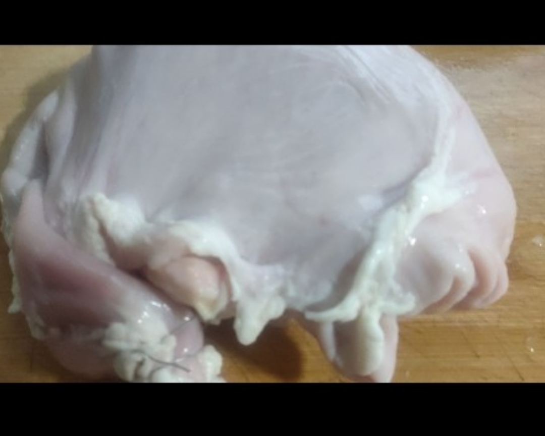 尝试真正的猪肚包鸡的做法 步骤1