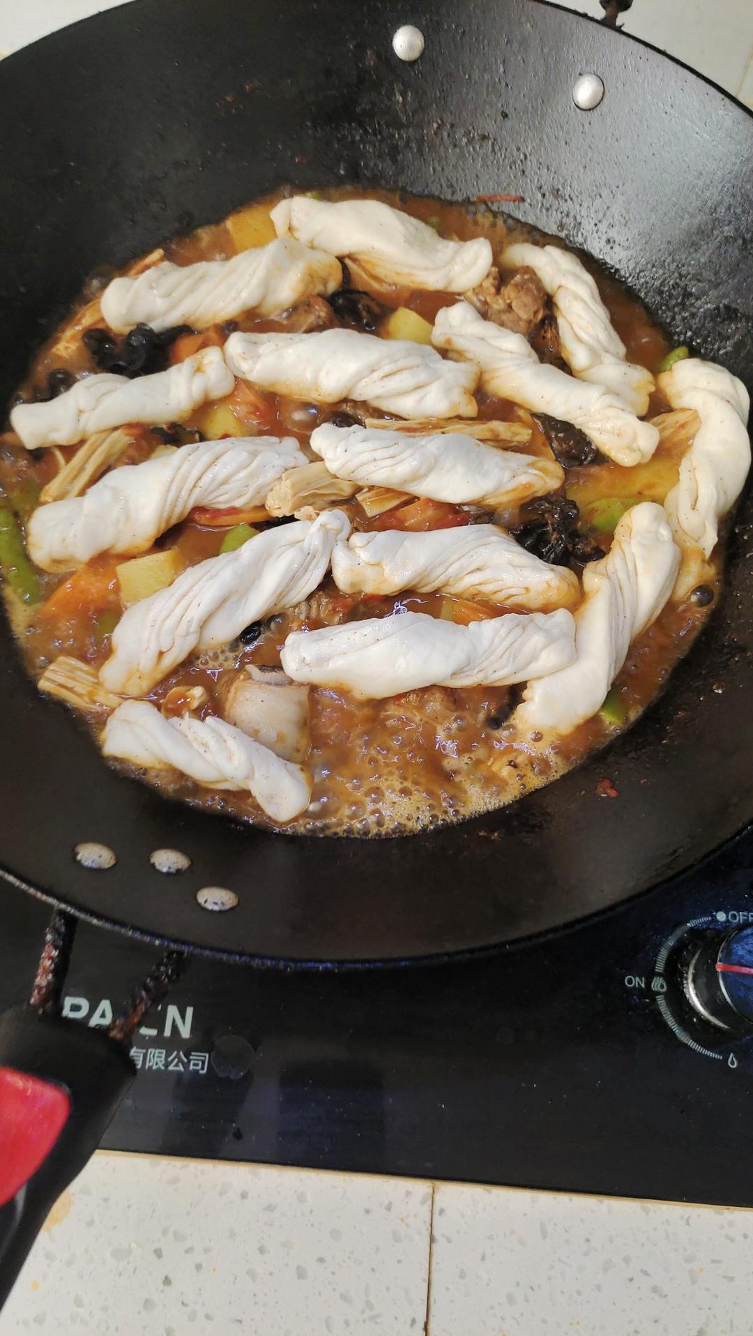 排骨豆角烀卷子