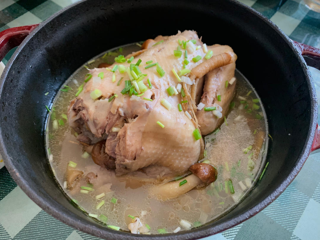 韩国参鸡汤 삼계탕