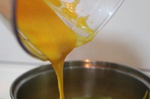 法式南瓜汤，含提升口味层次感的细节的做法 步骤5
